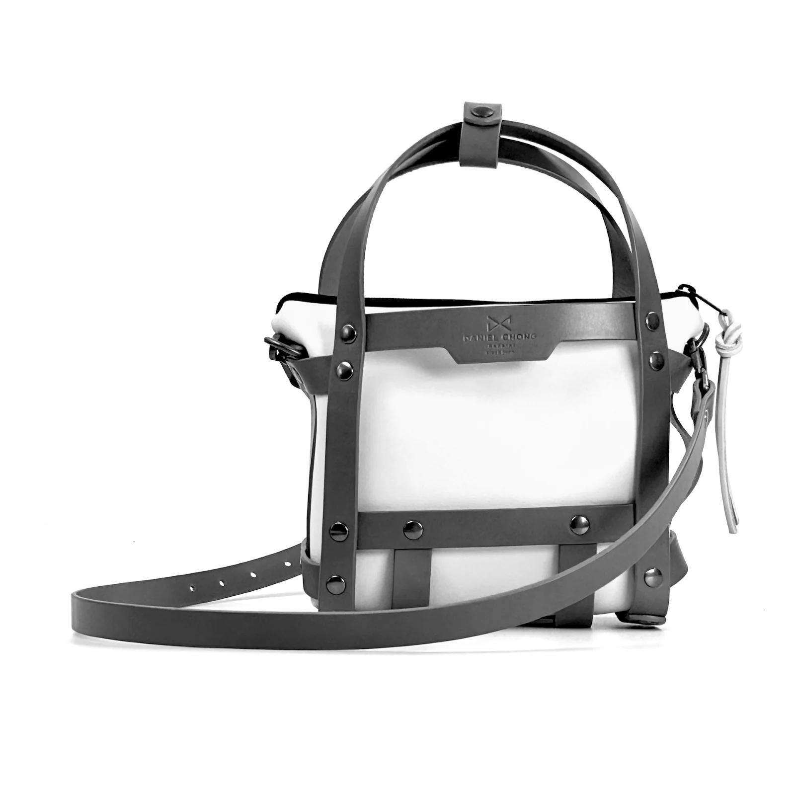 BOLSO ARNÉS PIEL AVELLANA - Image 2