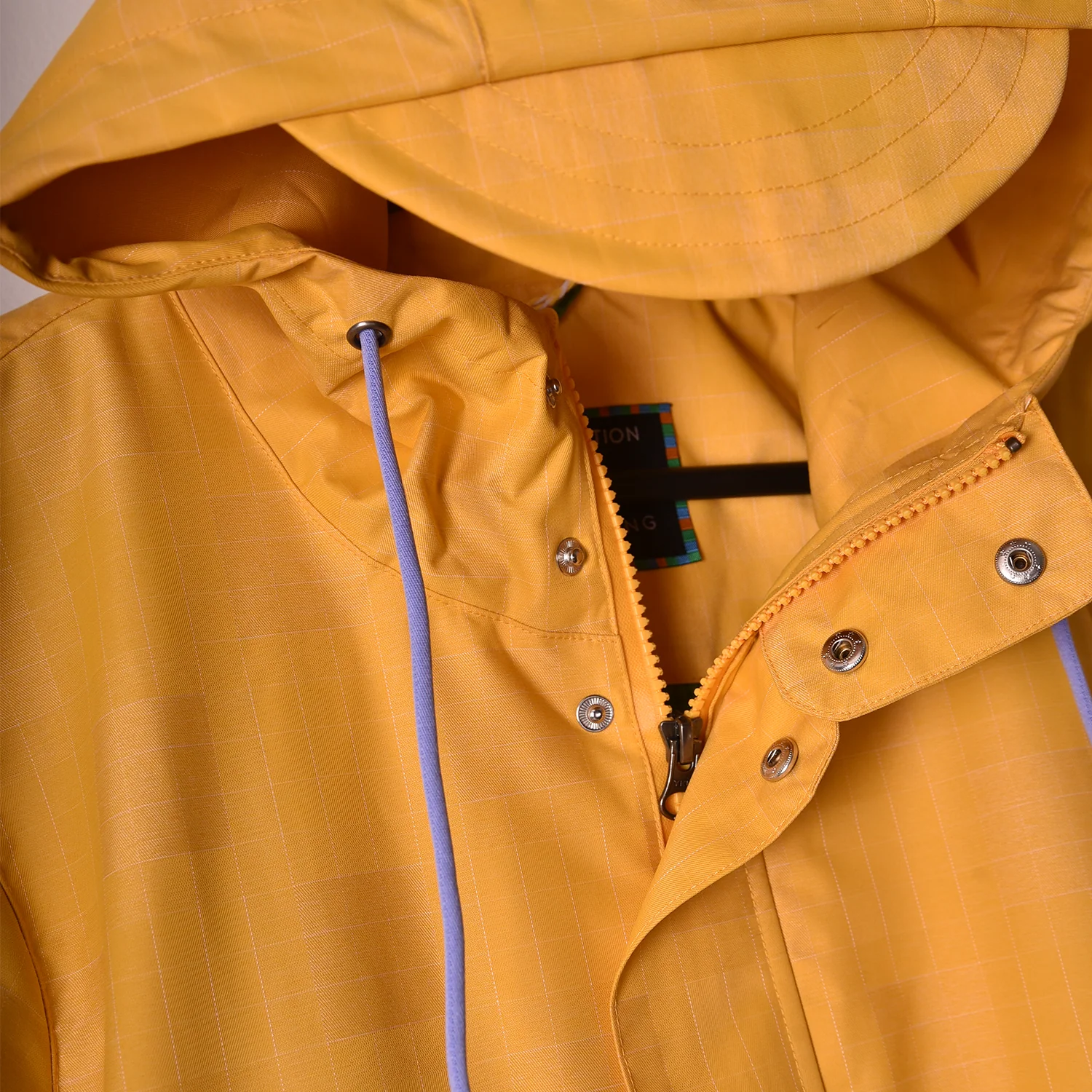 Lightweight Parka Classic Amarilla, off connection. - Image 3