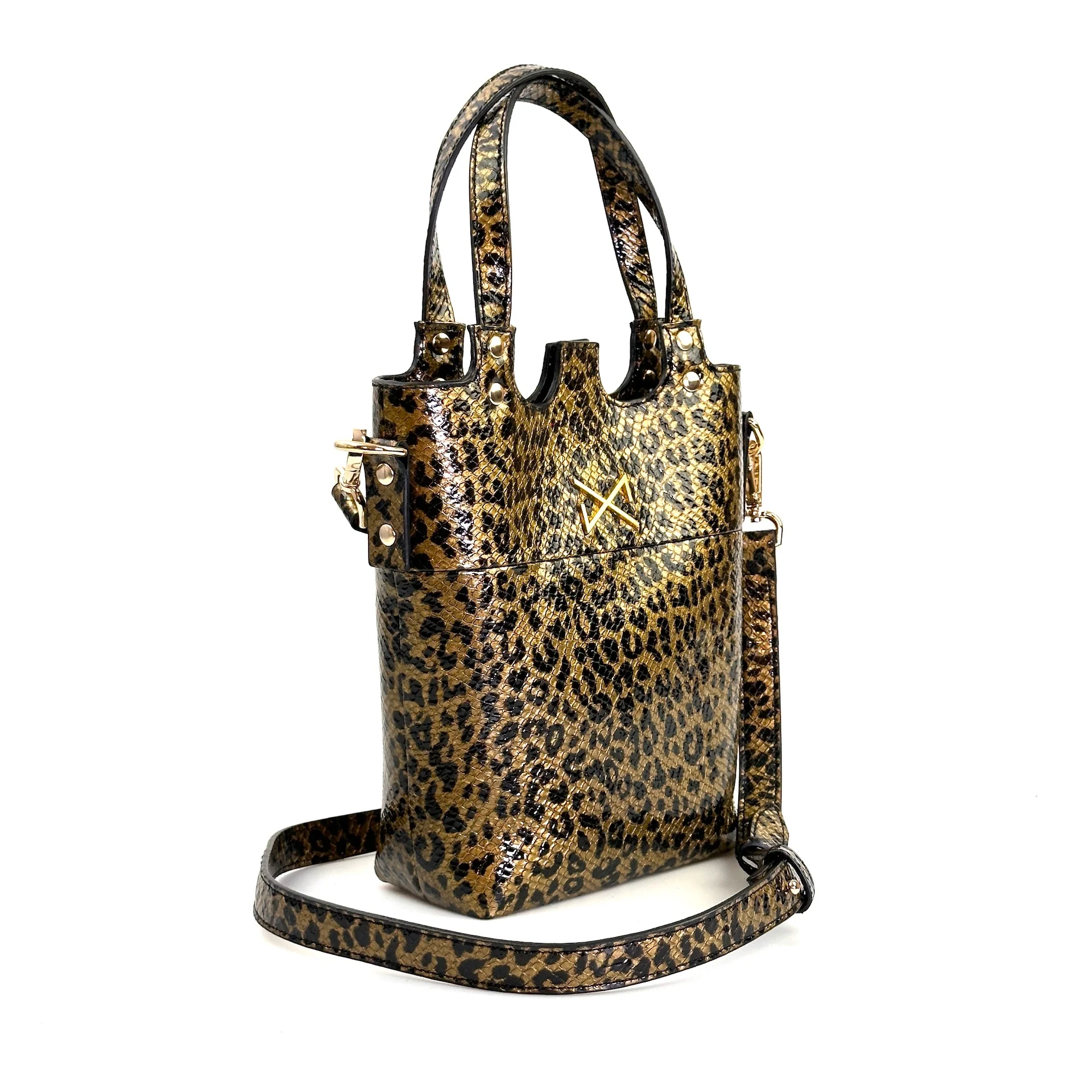 Little t-shirt bag Charol Dorado - Image 2