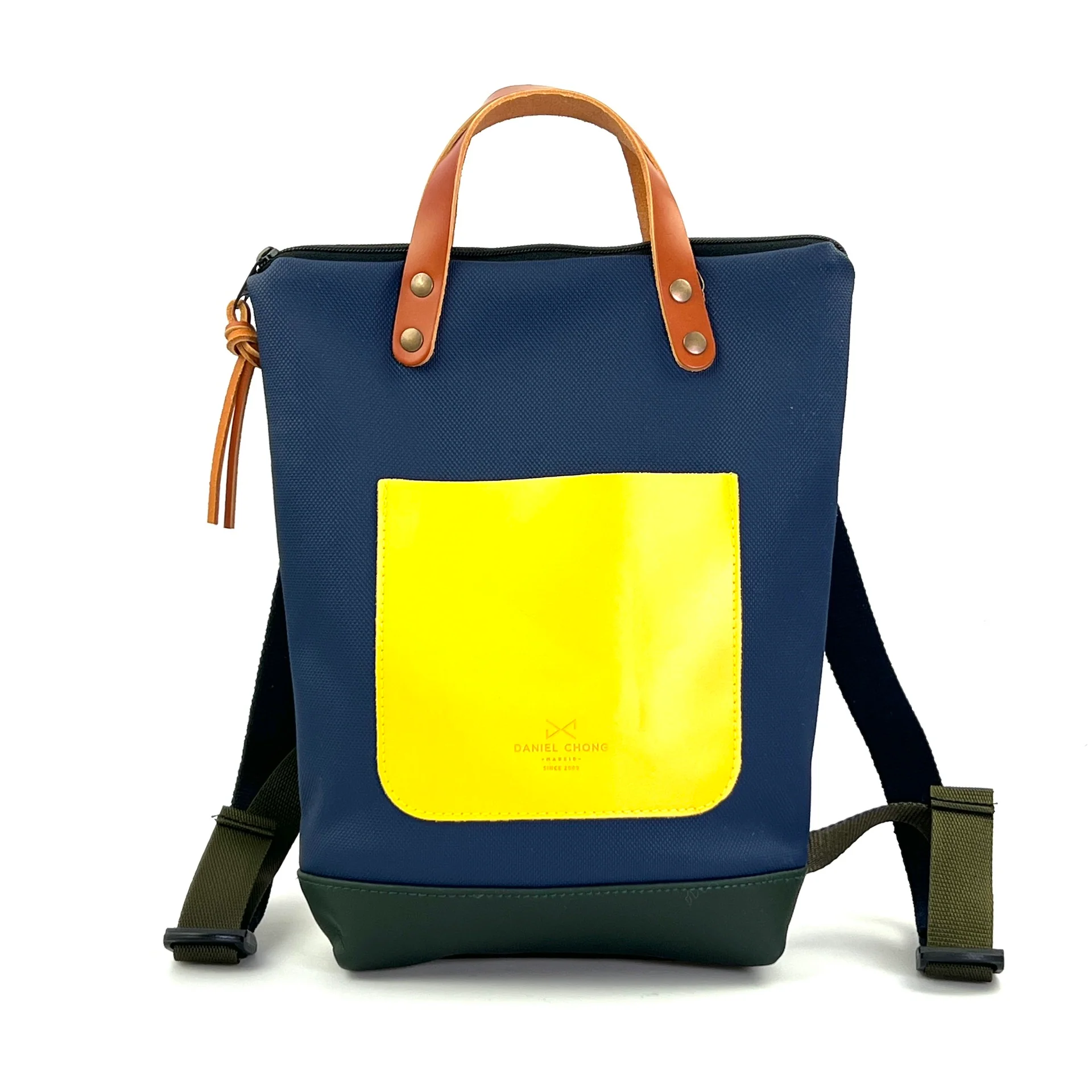 Mochila Slim Mini Impermeable DZ - Image 4