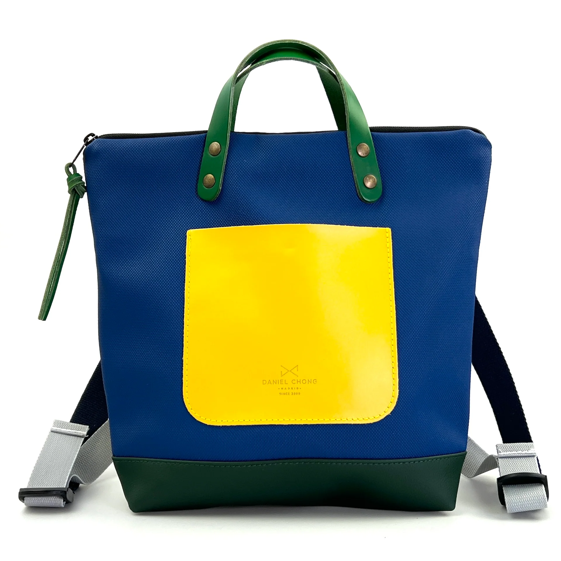 Mochilas Slim Mini Cuadradas Impermeable DZ