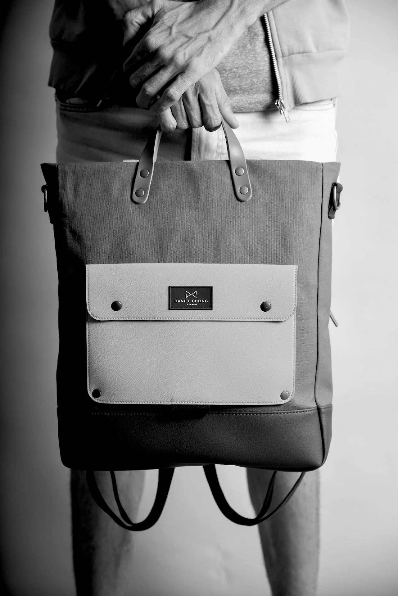 The Worker Bag & Backpack Impermeable - Image 4